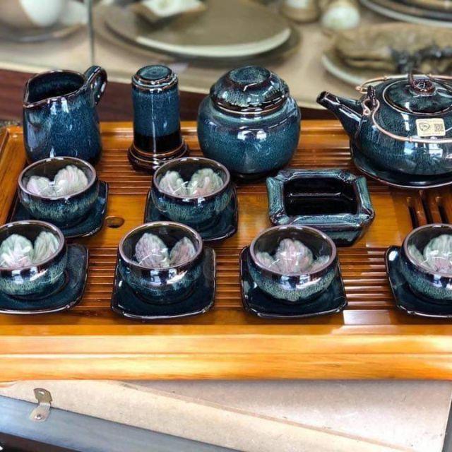 Bộ ấm trà men hỏa biến, hoa nở lòng chén, hàng Bát tràng cao cấp.