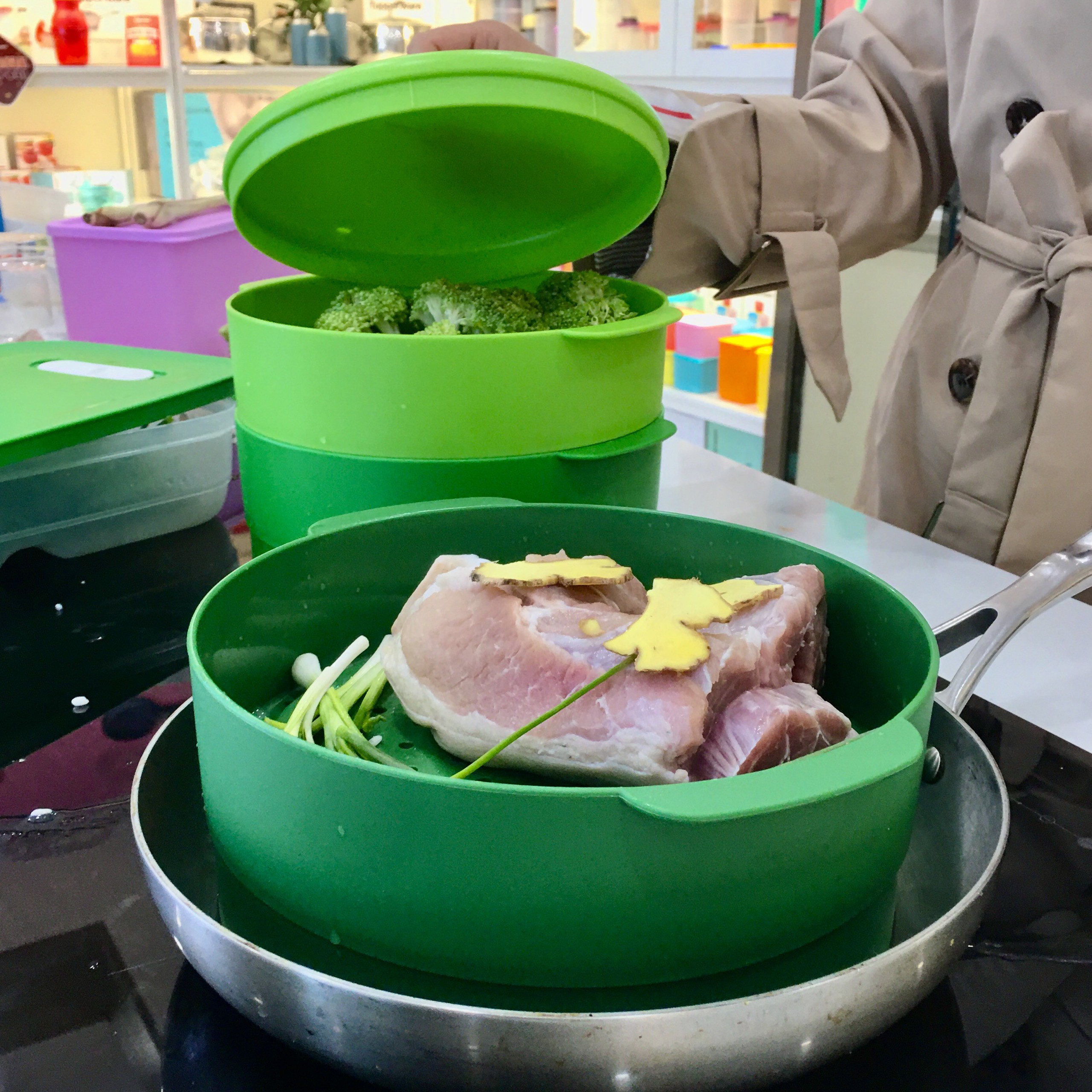 Chảo Tupperware Chống Dính Tự Nhiên Universal Cookware Frypan 24cm