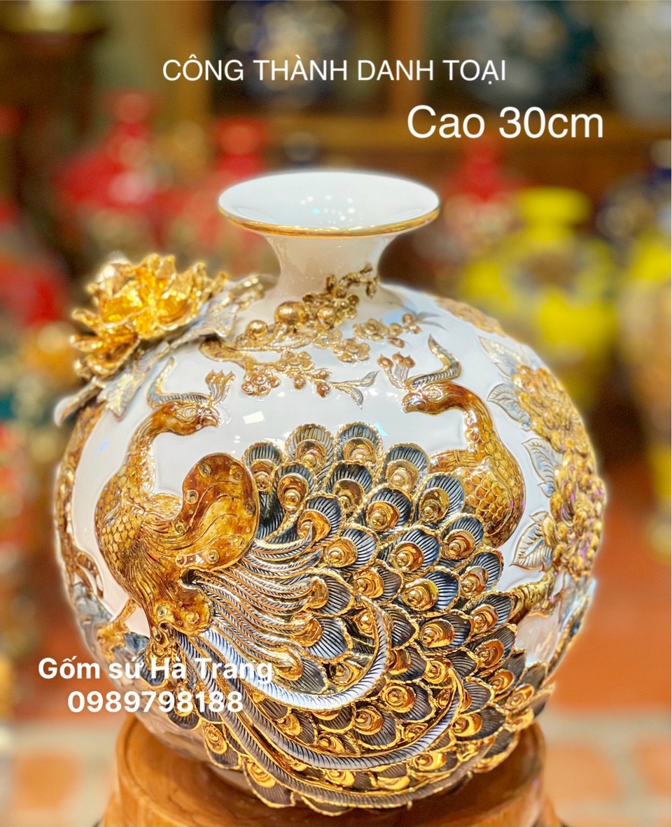 Bình hút tài lộc gốm sứ Bát Tràng cao cấp đắp nổi vẽ vàng hoạ tiết công thành danh toại cao 30cm