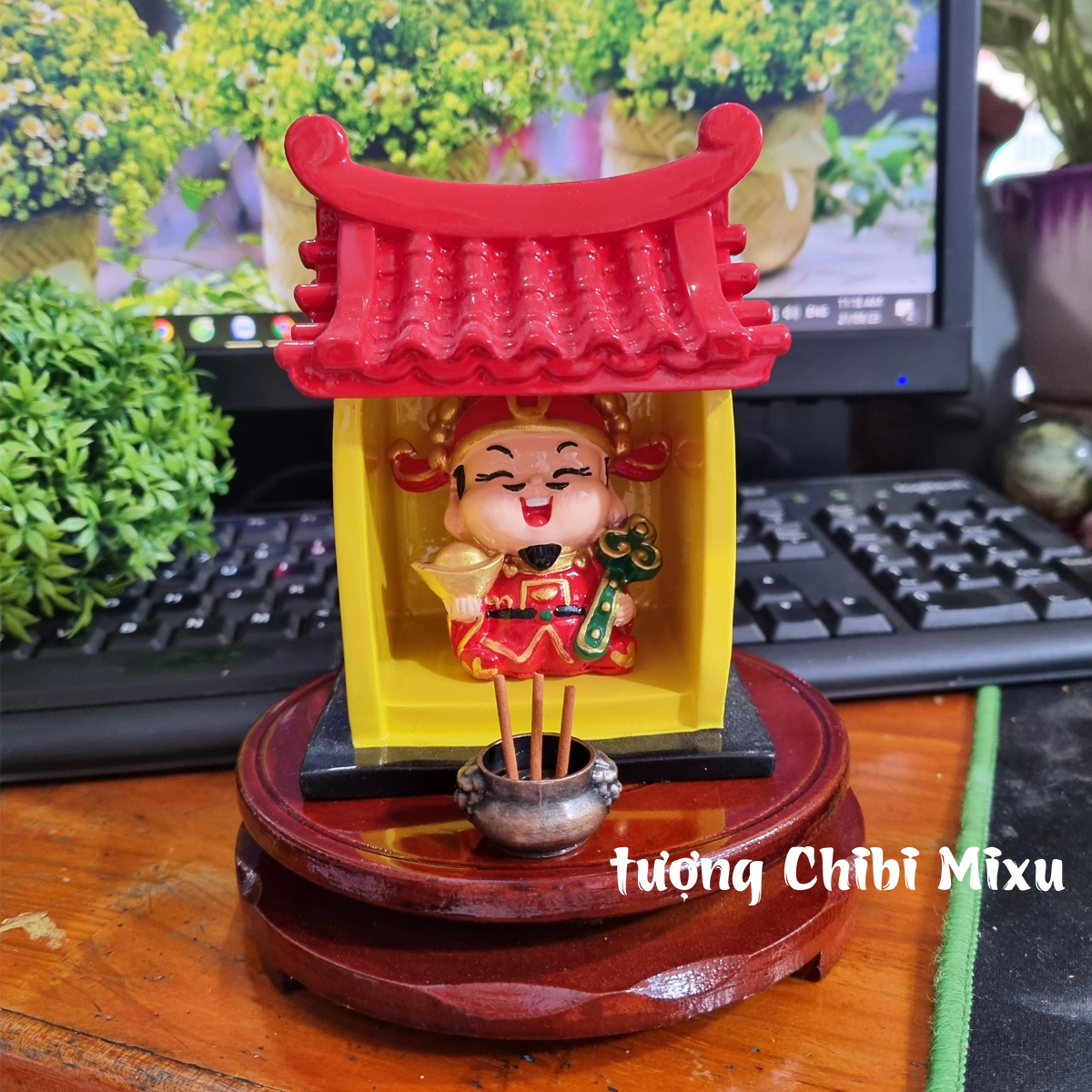 Bộ thờ cúng Miếu Thần.Tài (gồm miếu size đại + tượng Thần Tài 6cm + lư hương + đế size 12cm) mô hình bàn thờ Thần Tài mini