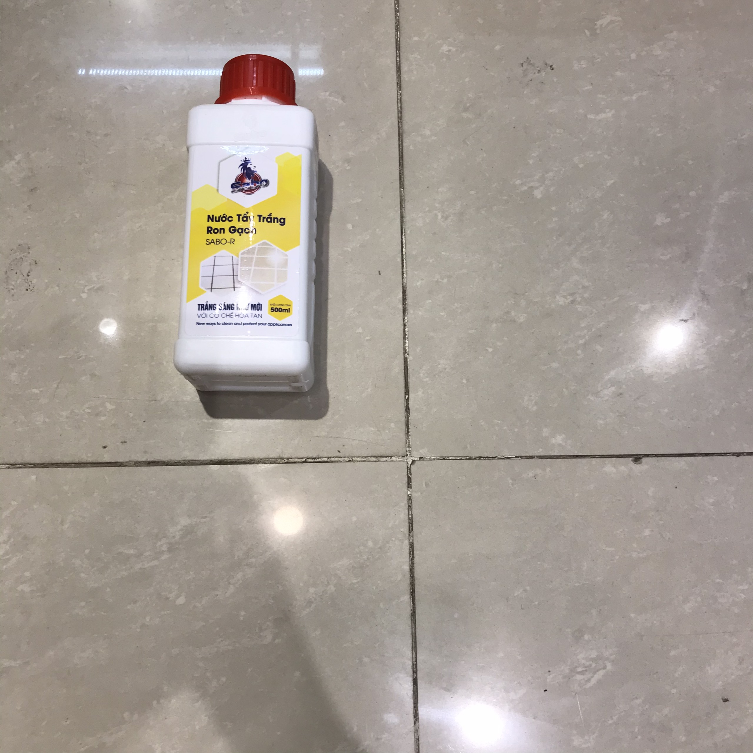 Combo 2 Chai Tiết Kiệm - Chất Tẩy Trắng Ron Gạch Sàn Nhà SABO-R + Nước Tẩy Đa Năng Nhà Tắm SABO-SI