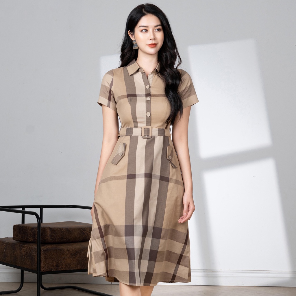 Đầm Kẻ Bubery Cổ Đức UK Fashion Chất Vải Nhập Hàn Cao Cấp, Thoáng Mát, Phong Cách Lịch Sự NKDV2204003