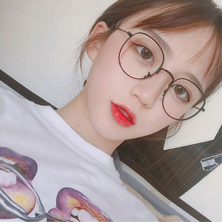Kính Gọng Kim Loại Mắt Tròn Cube Bản Thay Được Mắt Cận Màu Trắng