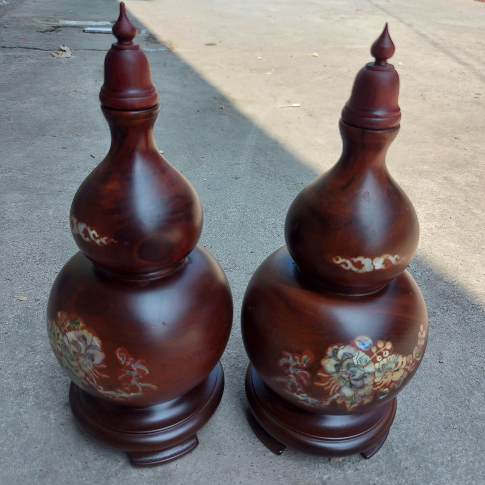 Cặp Lục bình hồ lô gỗ lim cẩn cao 30cm