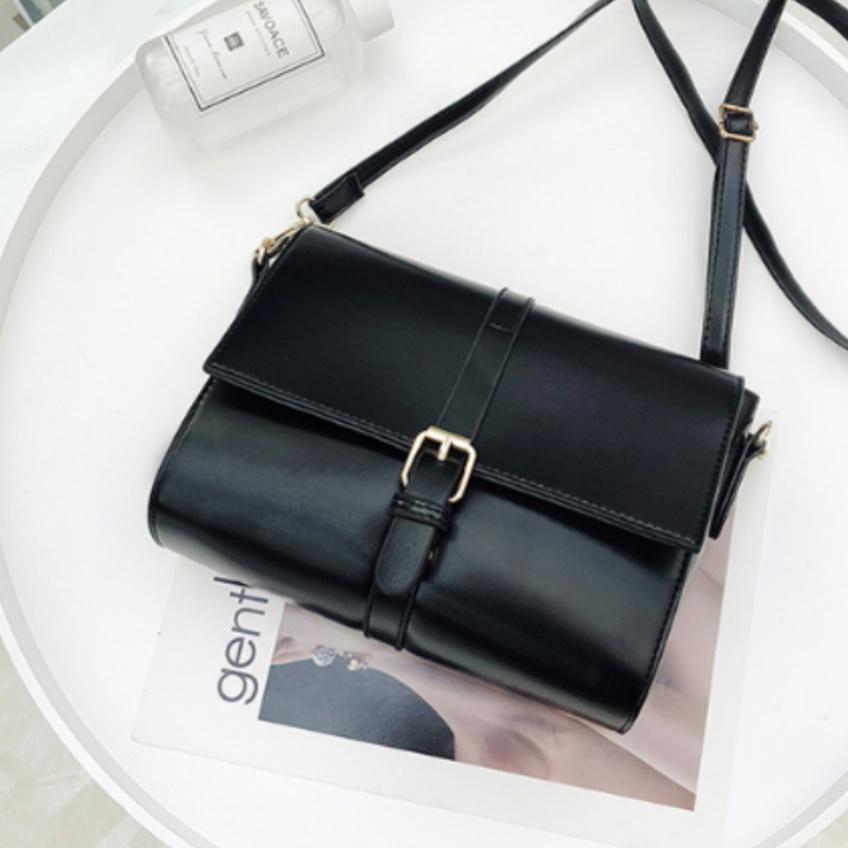 Túi Đeo Chéo Nữ Phong Cách Hiện Đại Thành Long TLG 208094 Tặng túi đựng mỹ phẩm tiện lợi