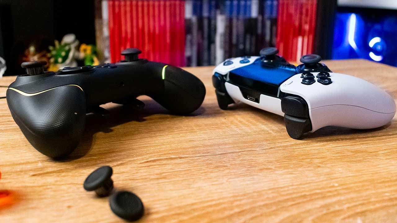 Tay cầm chơi game Razer Wolverine V2 Pro-Wireless PlayStation 5 PC Gaming Controller - Hàng chính hãng