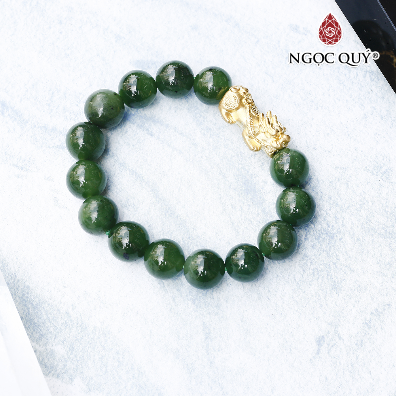 Vòng ngọc bích 11mm phối tỳ hưu bạc mạ vàng mệnh hỏa, thổ - Ngọc Quý Gemstones