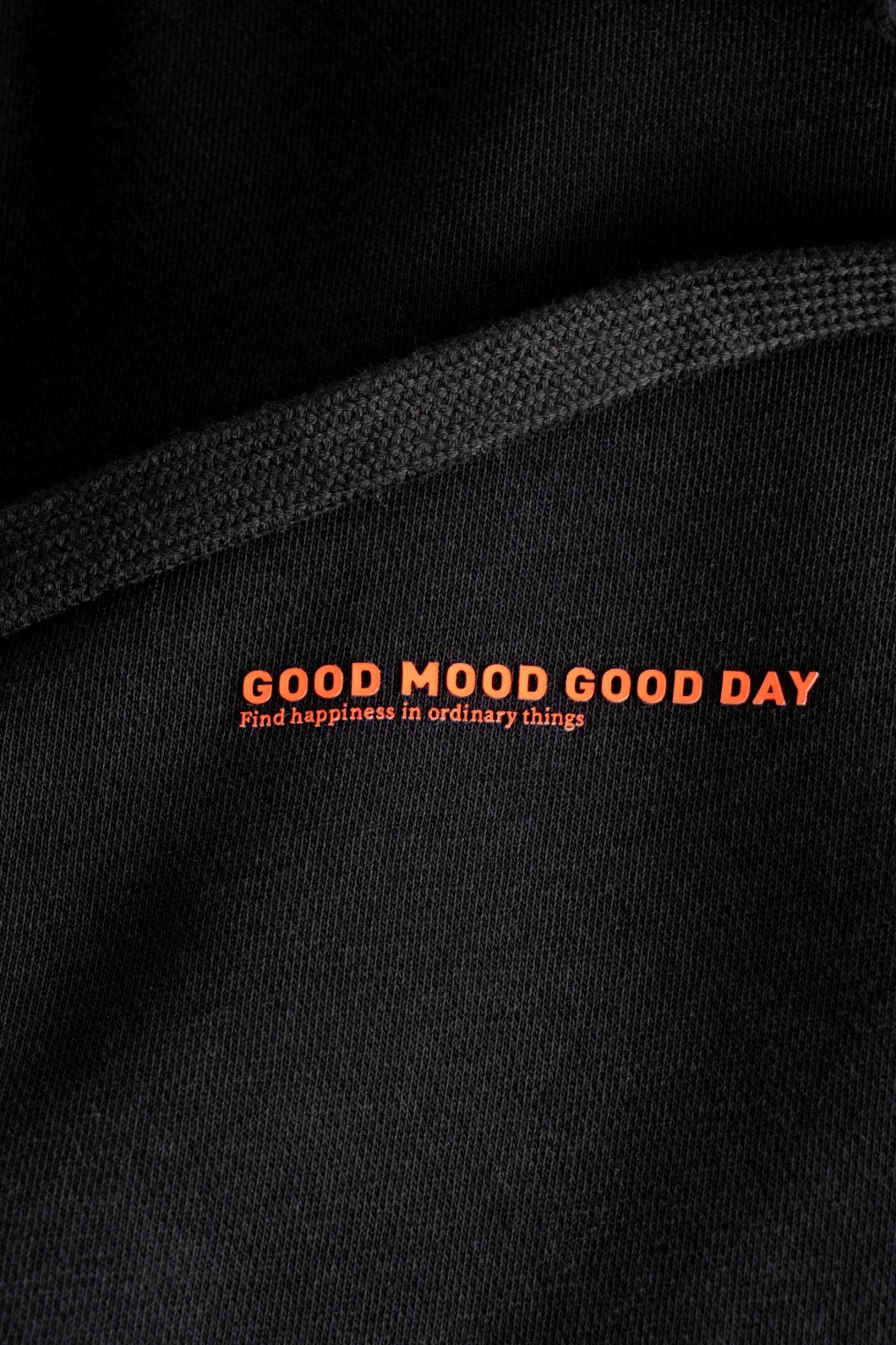 Áo Hoodie ROUTINE Unisex Có Túi Mũ In Chữ Form Loose màu đen - 10F23HODU003 | LASTORE MENSWEAR