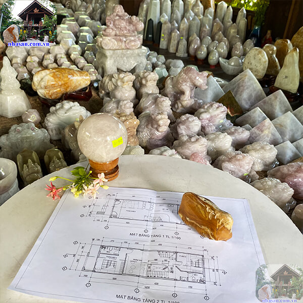 Đá canxedon chặn giấy tăng may mắn, tài lộc và năng lượng CG01