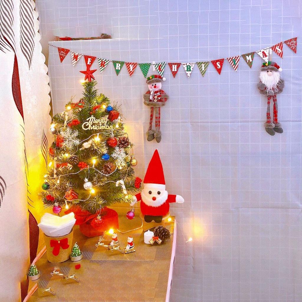 Cây thông noel 3 loại lá sẵn phụ kiện cây trang trí giáng sinh - Cây thông+Led vàng