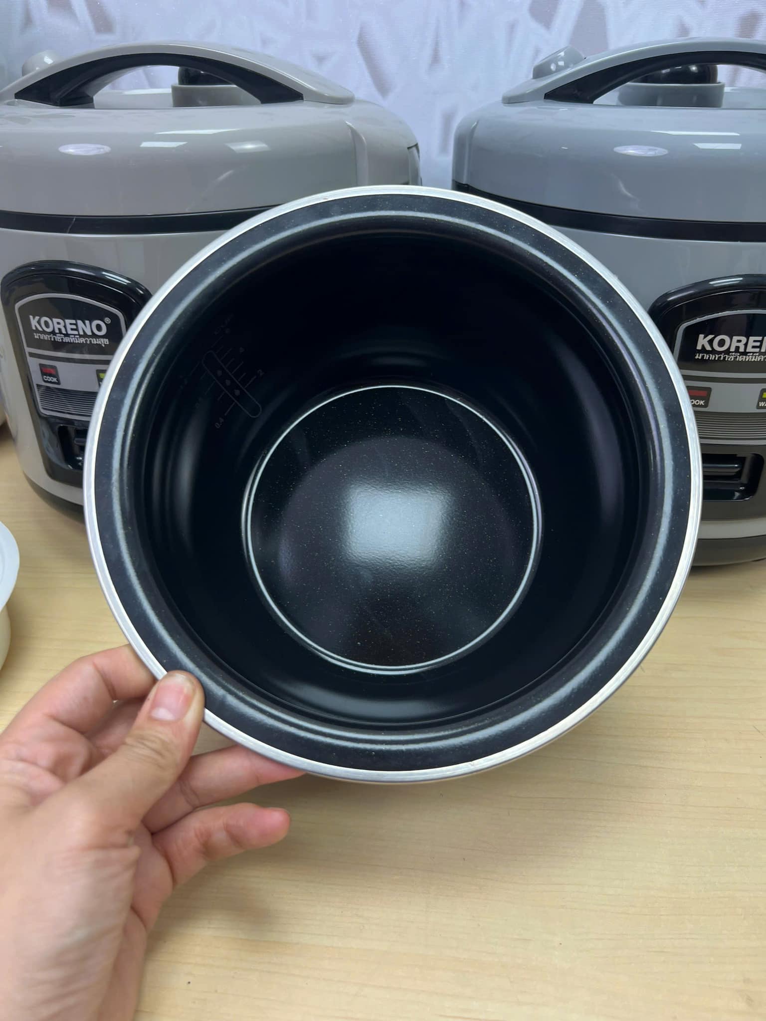Nồi cơm điện KORENO Model KN-614 dung tích 1.2L - Hàng chính hãng