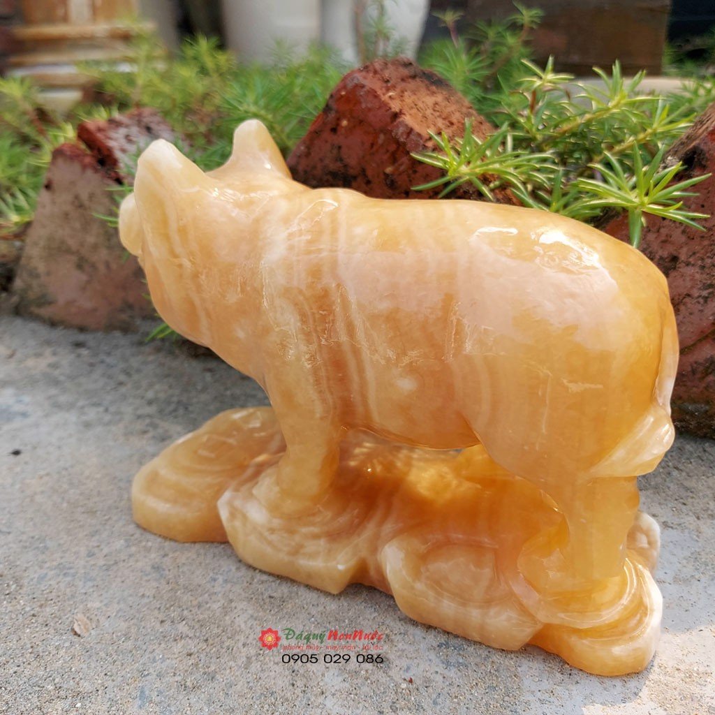 Tượng lợn đá 12 con giáp phong thủy đá ngọc hoàng long 15cm đá Non Nước