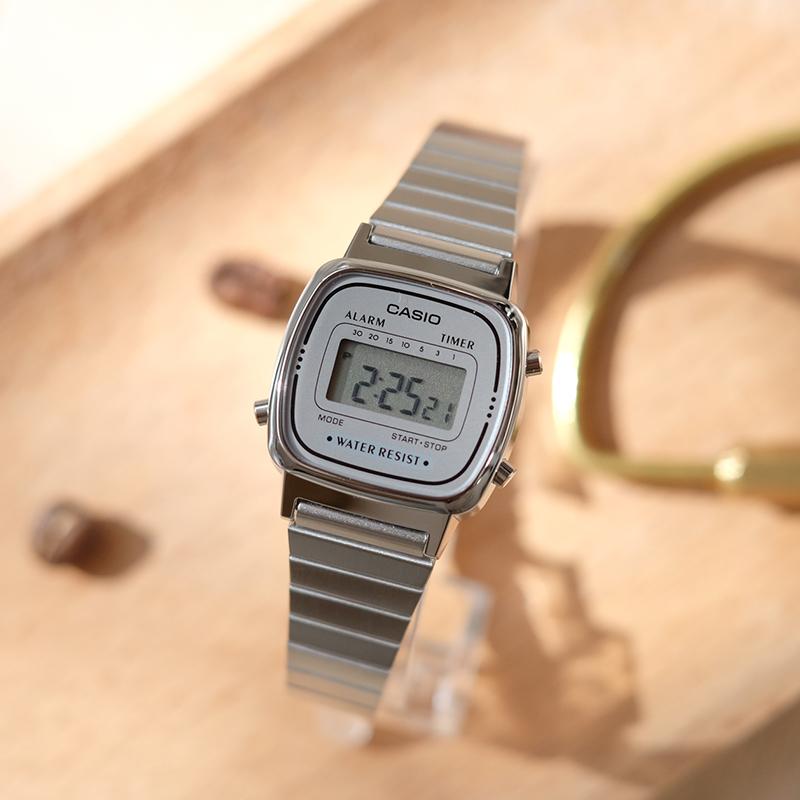 Đồng Hồ Nữ Dây Thép Casio LA670WA-7DF | LA670WA-7D