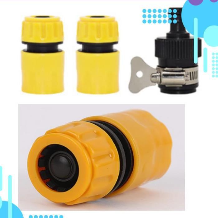 Bộ dây vòi xịt nước rửa xe,tưới cây ,tăng áp 3 lần,loại 3m,5m 206622-5 cút sập,nối nhựa đen+ móc khoá