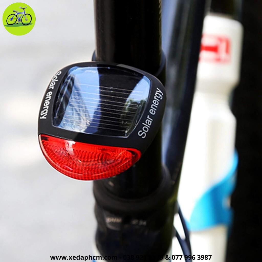 Đèn xe đạp sau năng lượng mặt trời 2 bóng LED sáng