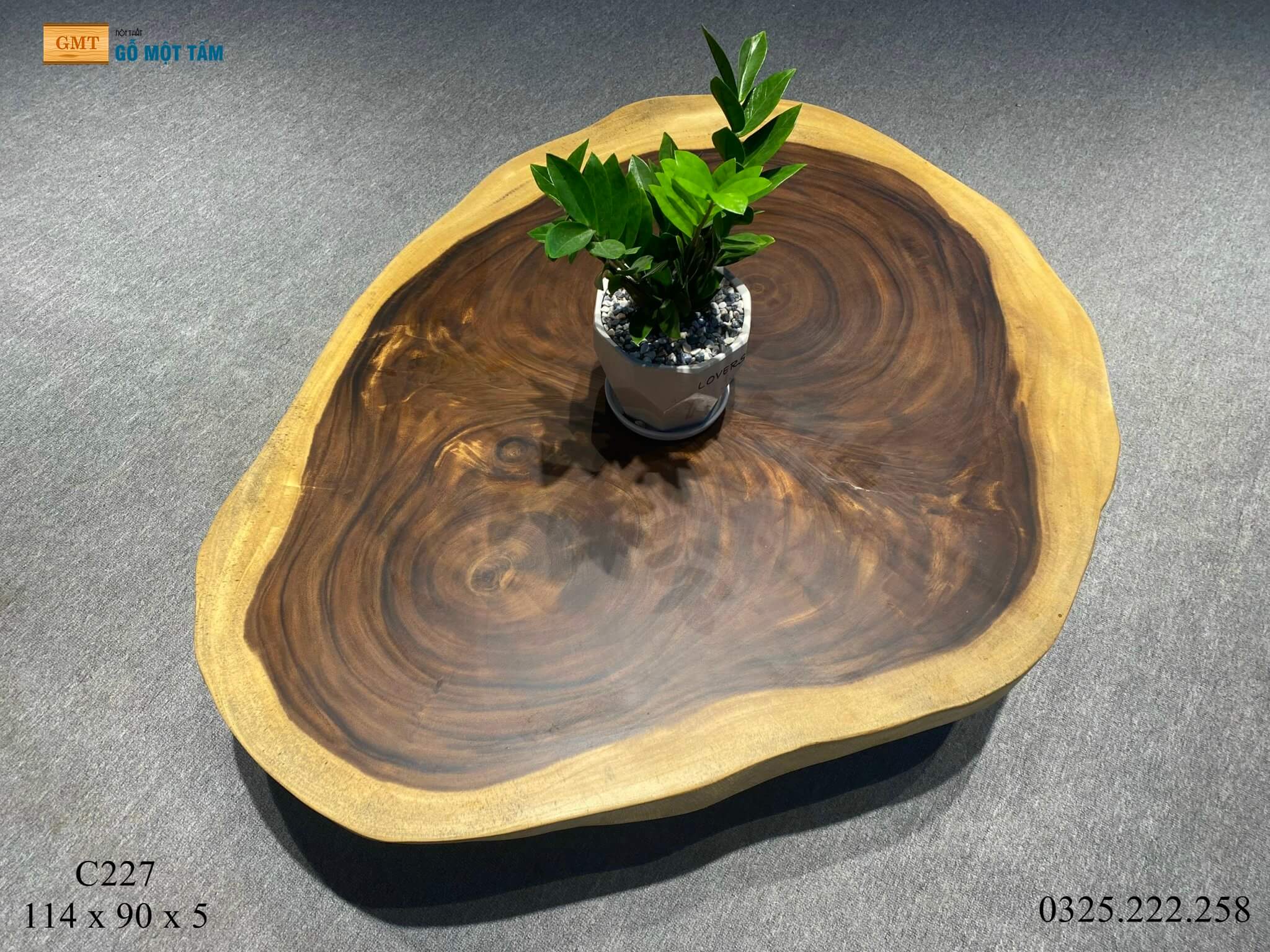 Bàn Sân Vườn Gỗ Me Tây, Bàn Cafe Gỗ Me Tây, Bàn Gỗ Me Tây Nguyên Tấm Dài 1,14m Rộng 90cm Dày 5cm