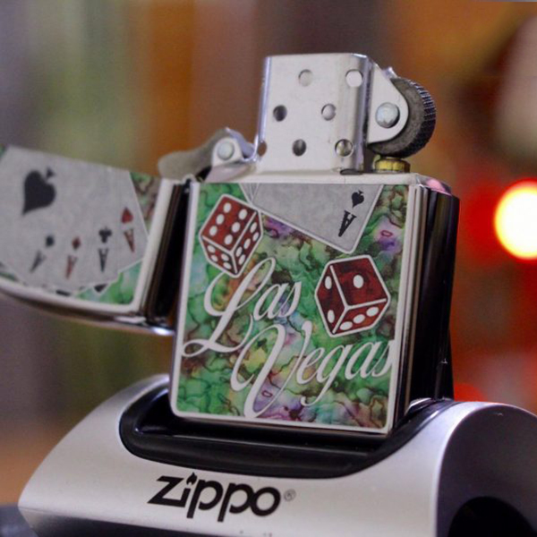 Bật Lửa Zippo 250 Fleur De Lis 2