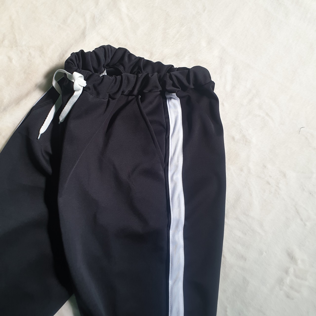 Quần Jogger Nam Nữ phong cách thể thao Hiphop phối vạch trắng phong cách Hàn Quốc, vải dày mịn Unisex aloha style