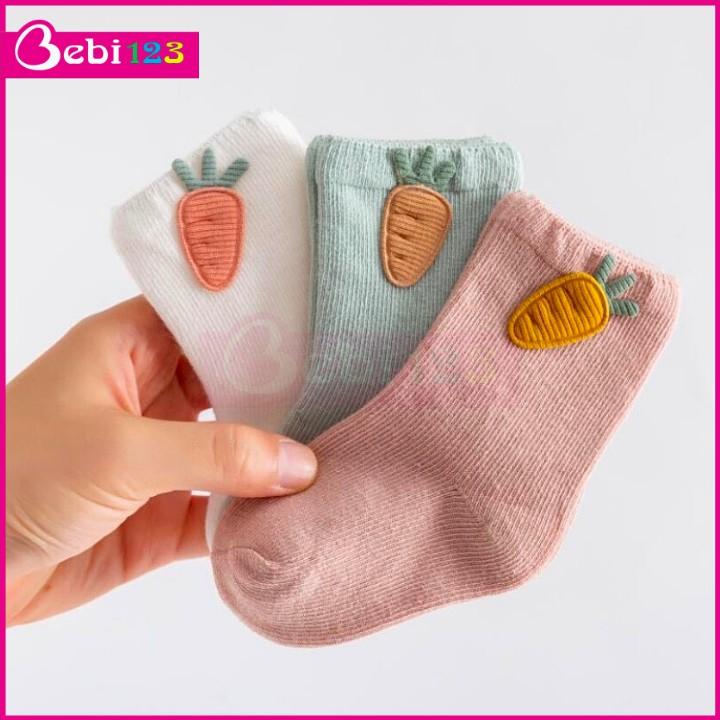 Set 3 đôi tất vớ cao cấp hình cà rốt và khủng cho bé trai bé gái