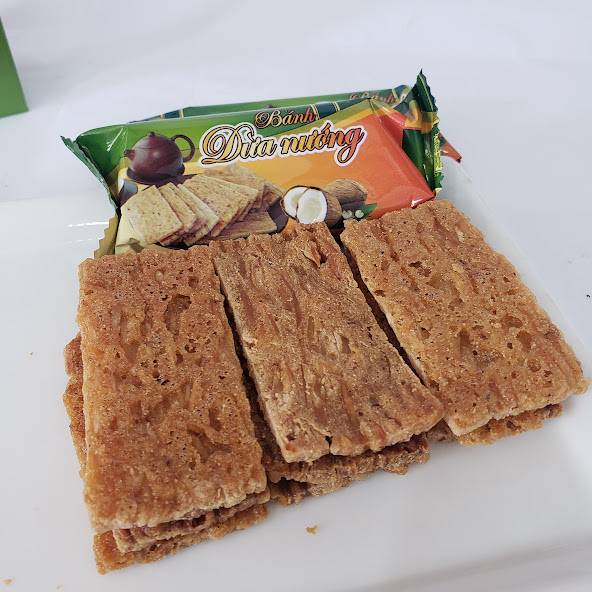 Đặc Sản Nha Trang- Bánh Dừa Nướng Thái Bình, Giòn Không Cứng, Thơm Ngon Seavy Hộp 230g