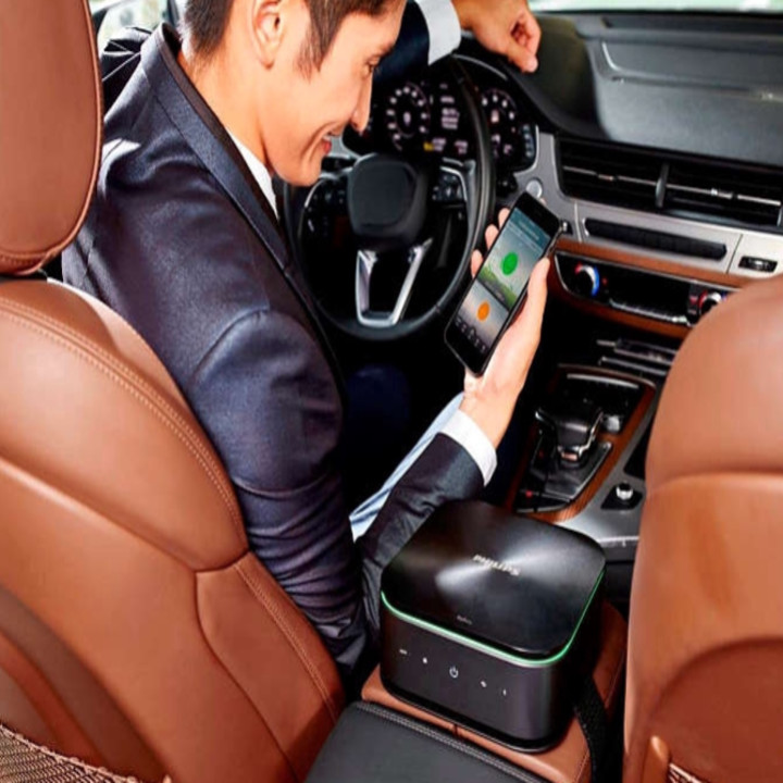 Máy lọc không khí, khử mùi trên xe ô tô cao cấp nhãn hiệu Philips GP9101 cảm biến chất lượng không khí 6 màu AQI, điều khiển từ xa bằng App điện thoại - Hàng nhập khẩu