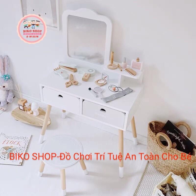 Bàn trang điểm màu trắng 97cm cho bé yêu