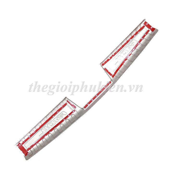 BỘ SẢN PHẨM Nẹp bước chân và ốp chống trầy cốp dành cho Vinfast Fadil - Mẫu Inox