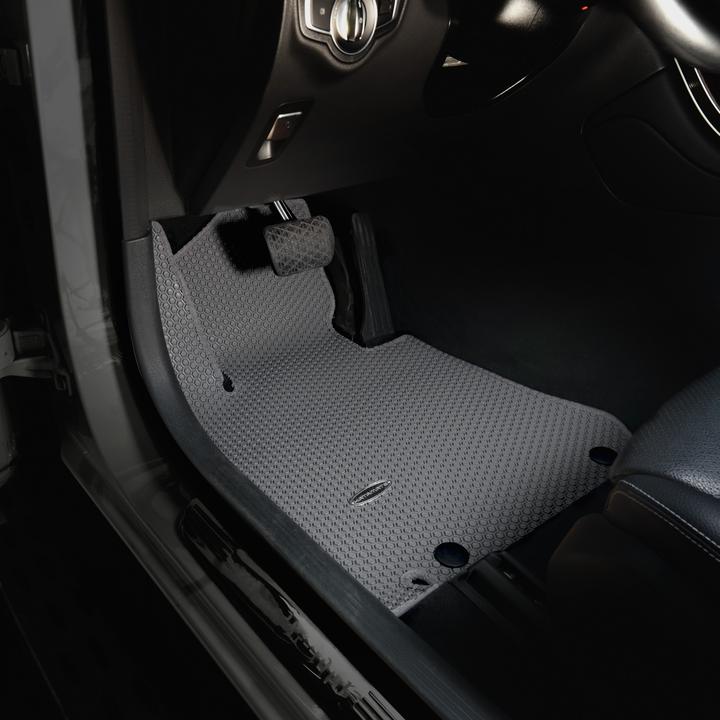 Thảm lót sàn ô tô KATA cho xe Mazda 3 (2013 - 2019)  - Khít với sàn xe, Chống trơn, Không mùi, Không ẩm mốc