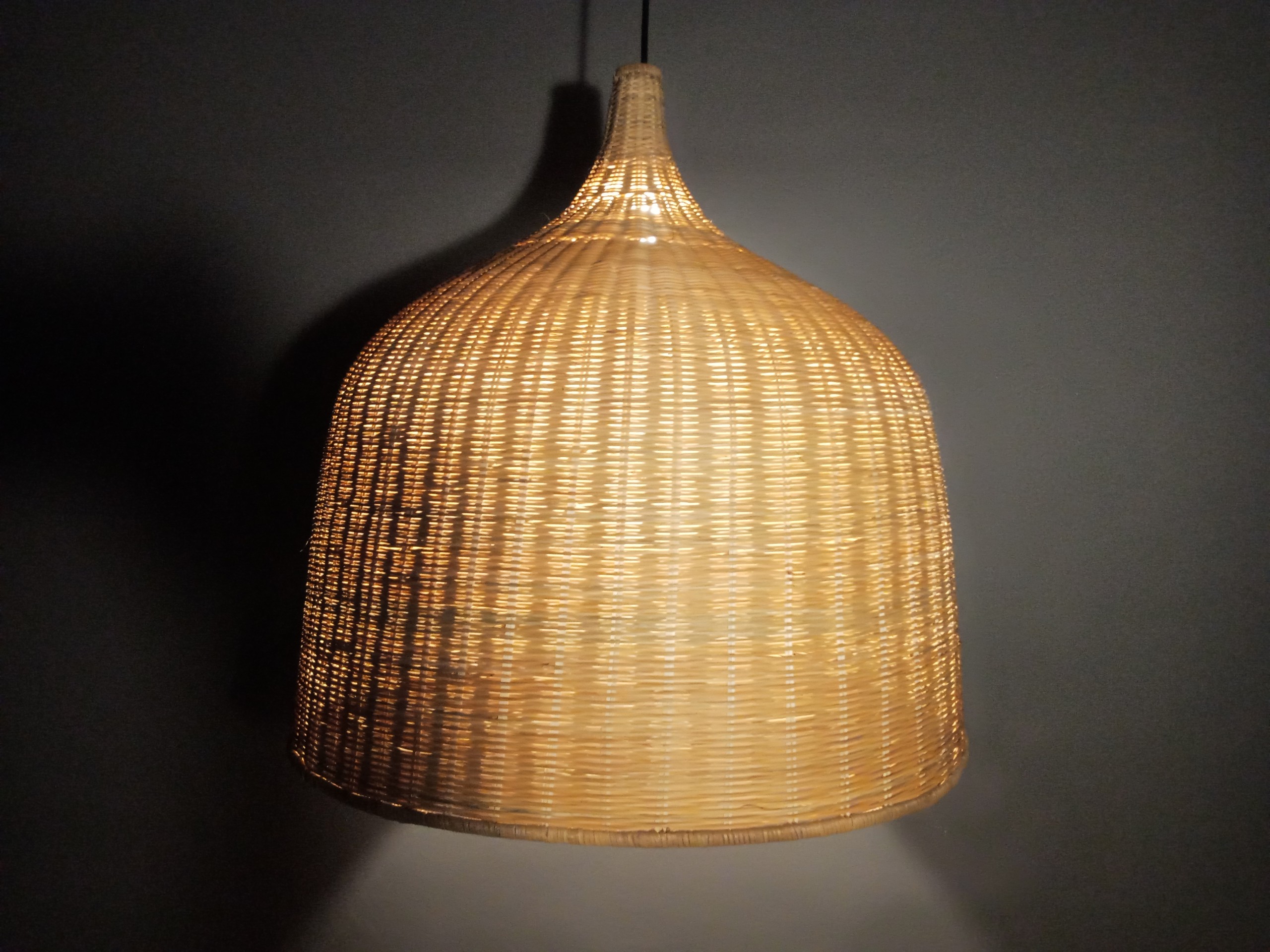 Đèn cổ chai