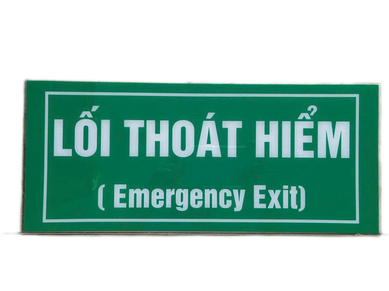 Bảng hiệu LỐI THOÁT HIỂM - Chất liệu Mica