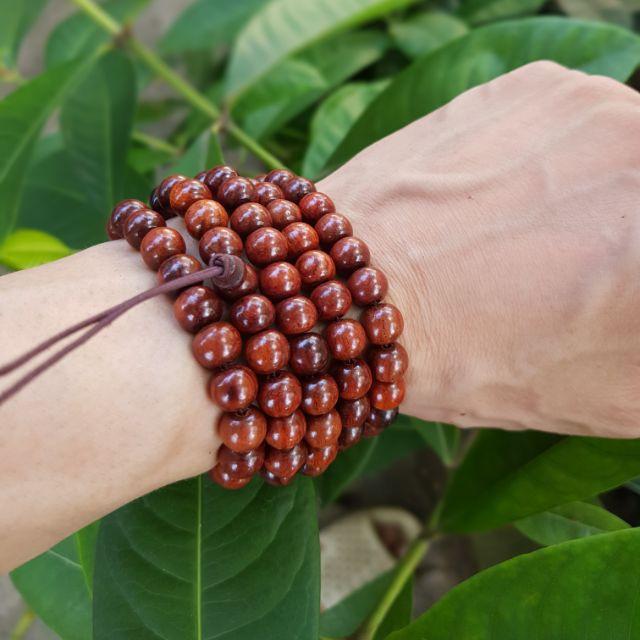 Vòng tay gỗ đàn hương hạt tròn 8li 108 hạt loại đẹp