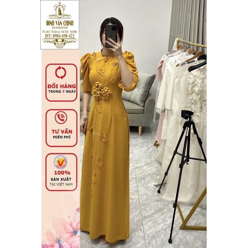 Áo dài thiết kế mới tông vàng sang chảnh