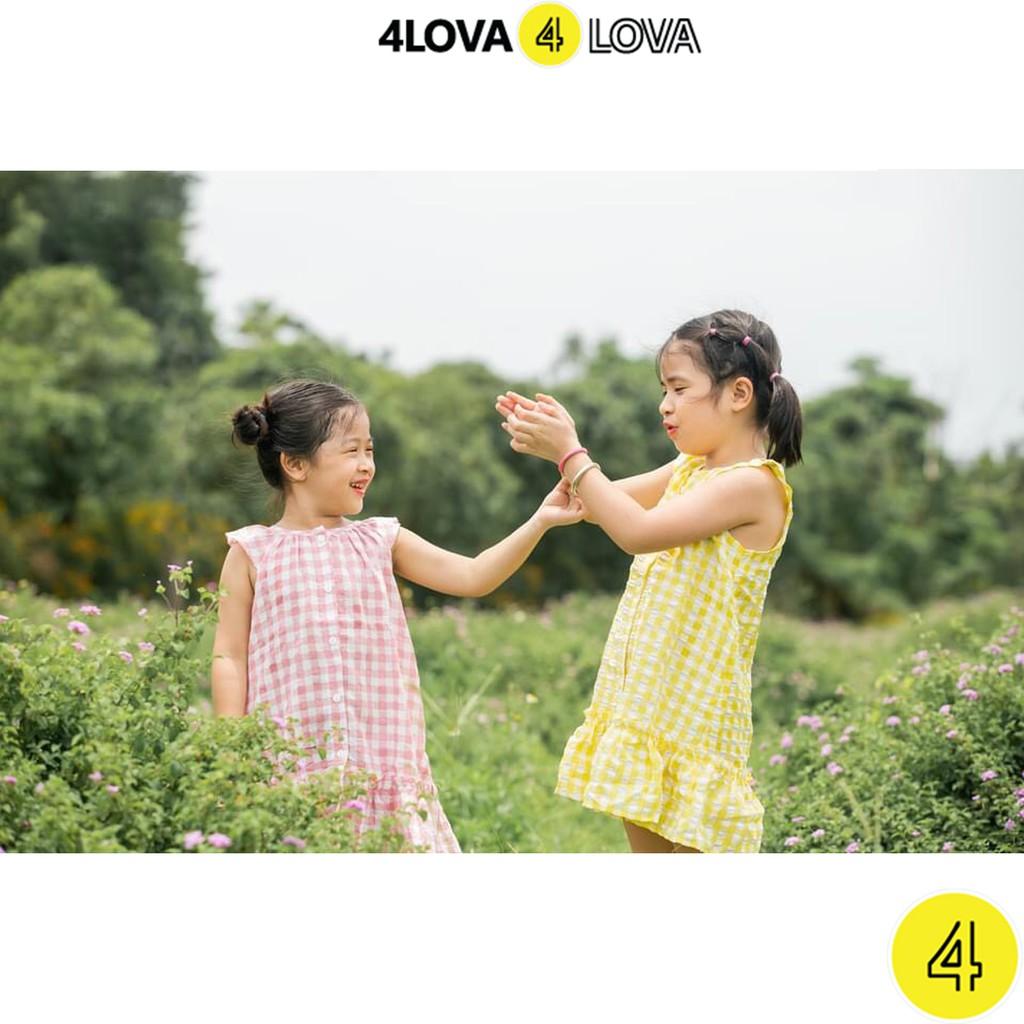 Váy bé gái 4LOVA đũi cotton cánh tiên họa tiết caro cài cúc 8-30 kg