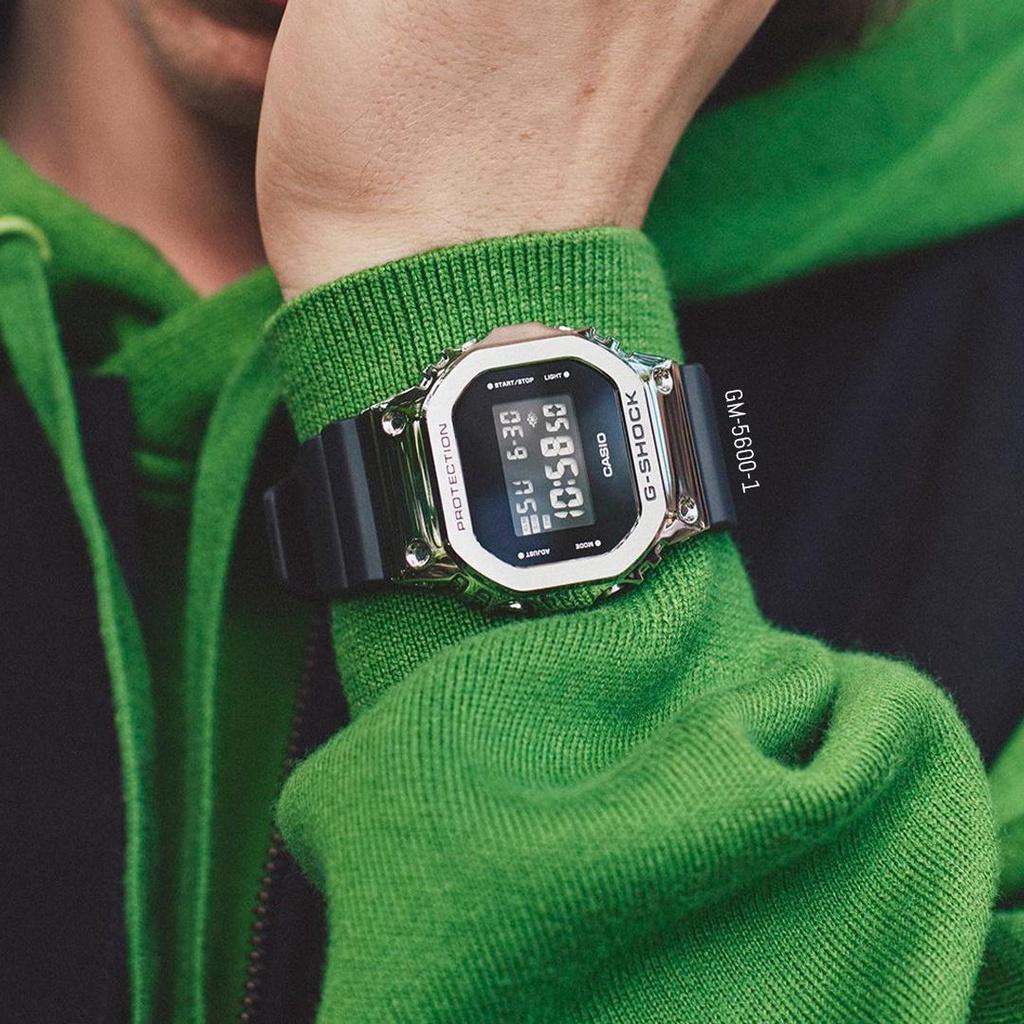 Đồng hồ nam dây nhựa Casio G-Shock chính hãng GM-5600-1DR