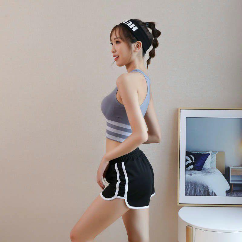 Áo bra tập gym 3 sọc có đệm ngực