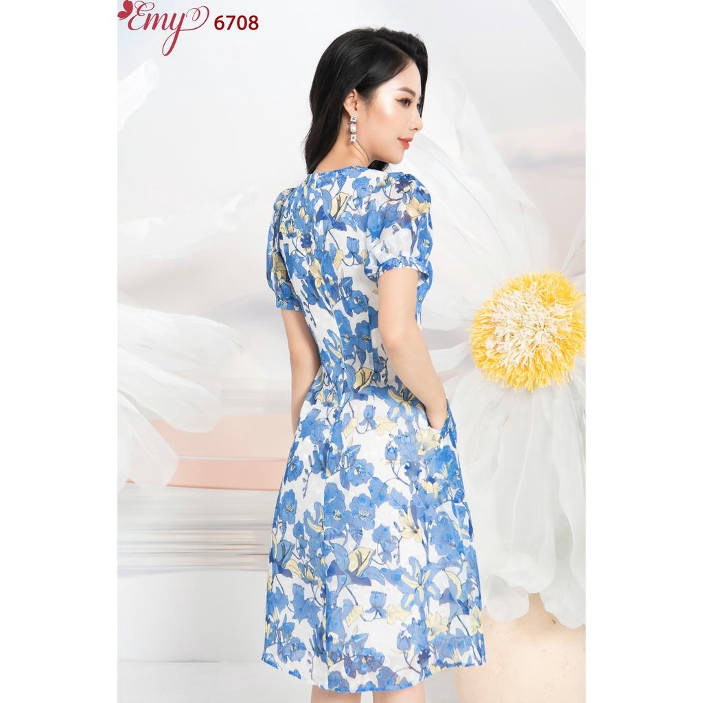 Đầm EMY EM6708 A Cổ Tim HT Xanh