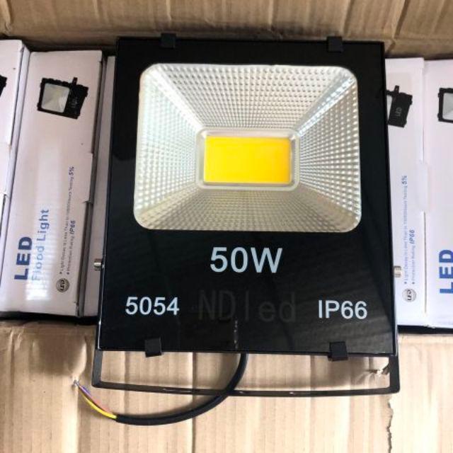 Đèn pha led 50w chiếu biển hiệu, chiếu căng tin