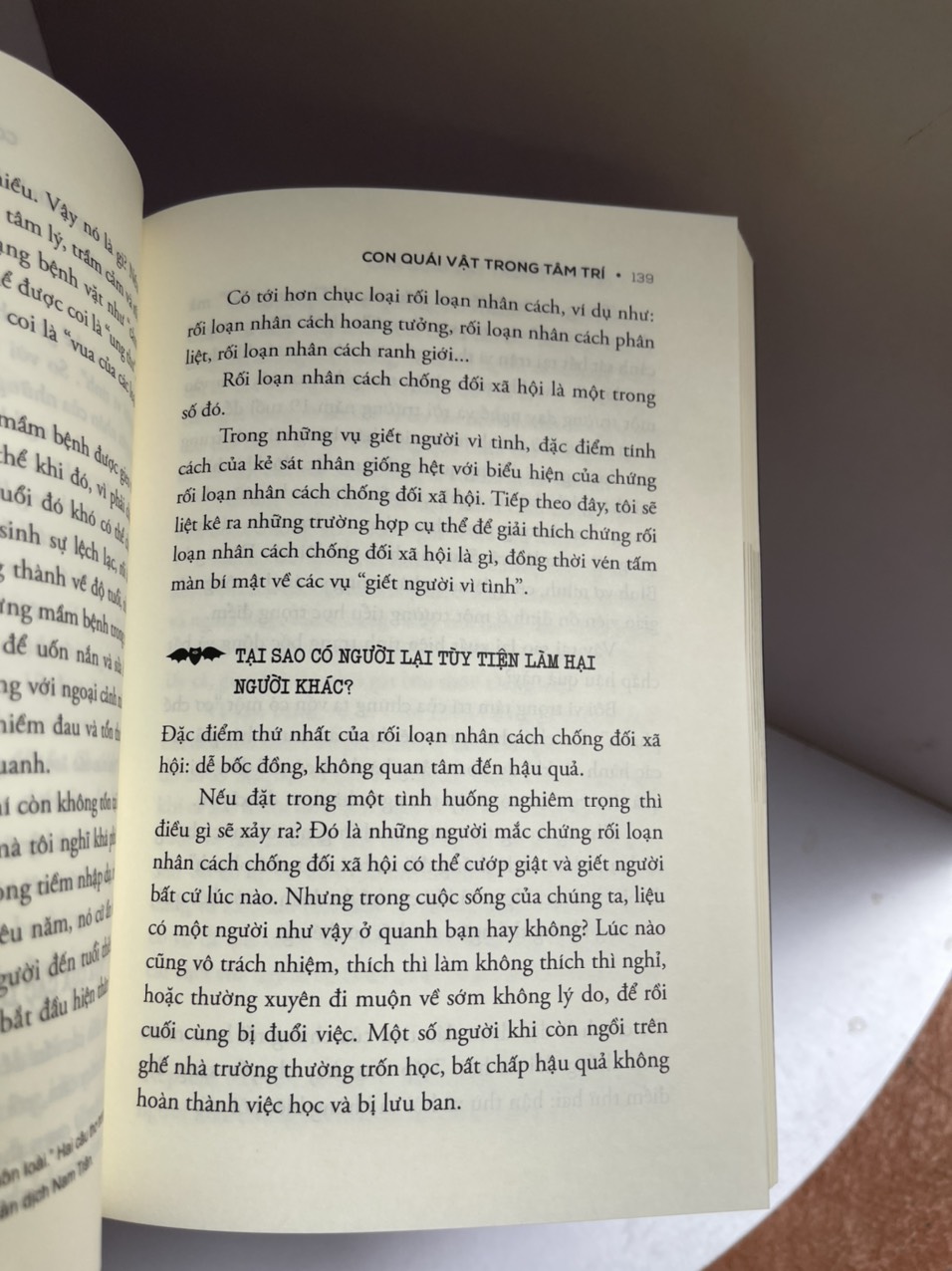 CON QUÁI VẬT TRONG TÂM TRÍ - NHỮNG CA BỆNH TÂM LÝ OÁI OĂM - Diêu Nghiêu – Đặng Hồng Quân dịch –Nhã Nam - NXB Hà Nội