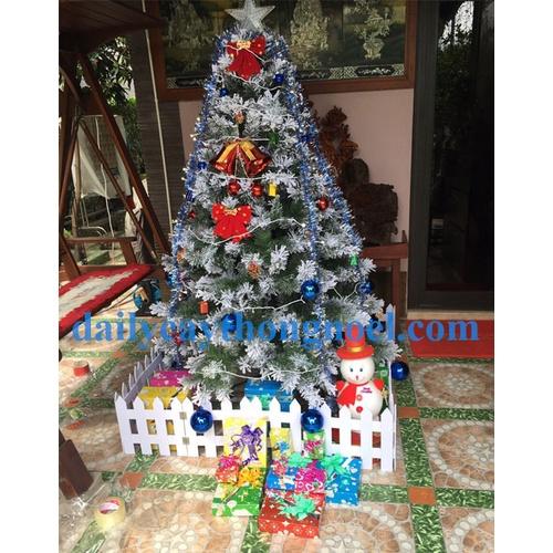 Cây thông noel phủ tuyết 1m5