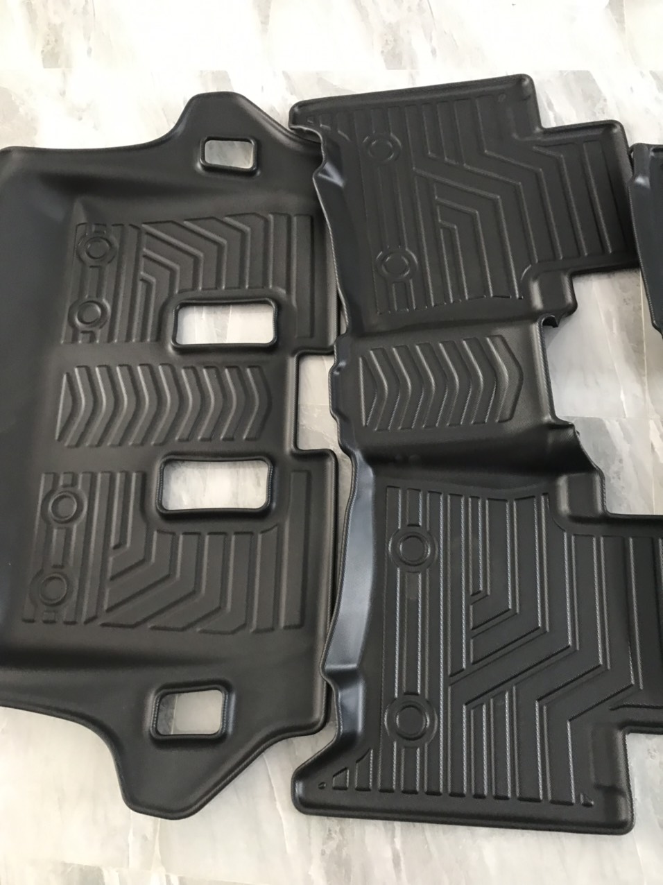 Thảm sàn ViTP Toyota Fortuner Nhựa Đúc Khuôn Cao Cấp