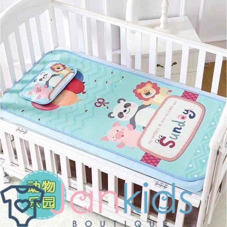 Chiếu điều hòa 3D kèm gối thảo dược cho bé