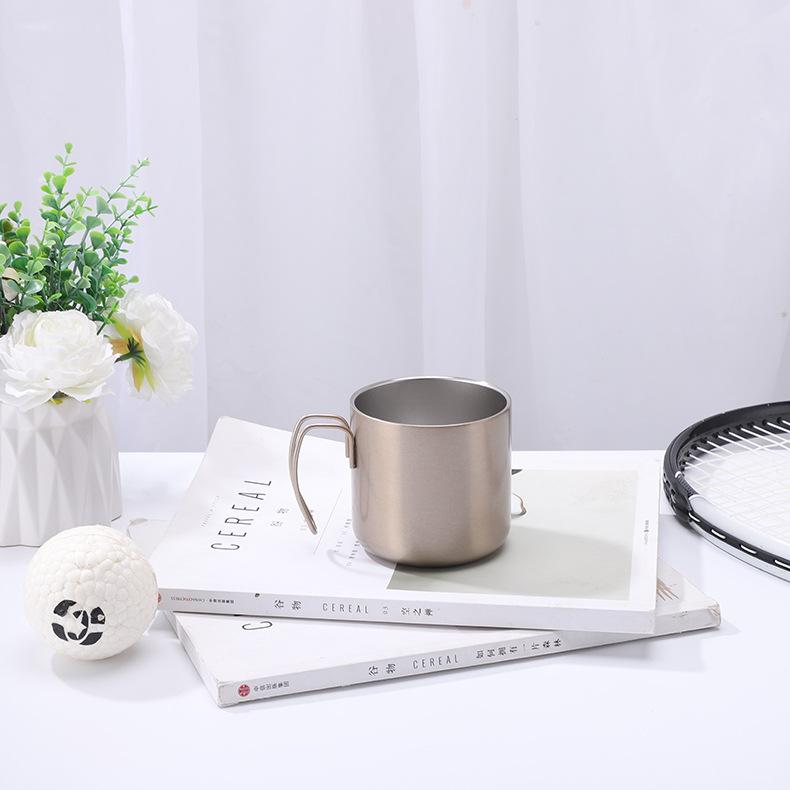 Giá thấp nhất sáng tạo di động cốc inox có dây tay cầm cốc hút chân không quà tặng văn phòng cốc cà phê kinh doanh cốc