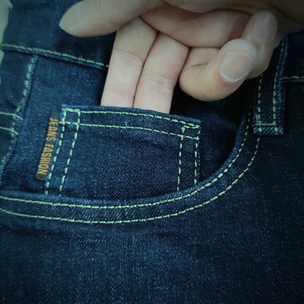 Quần jeans Nam phong cách
