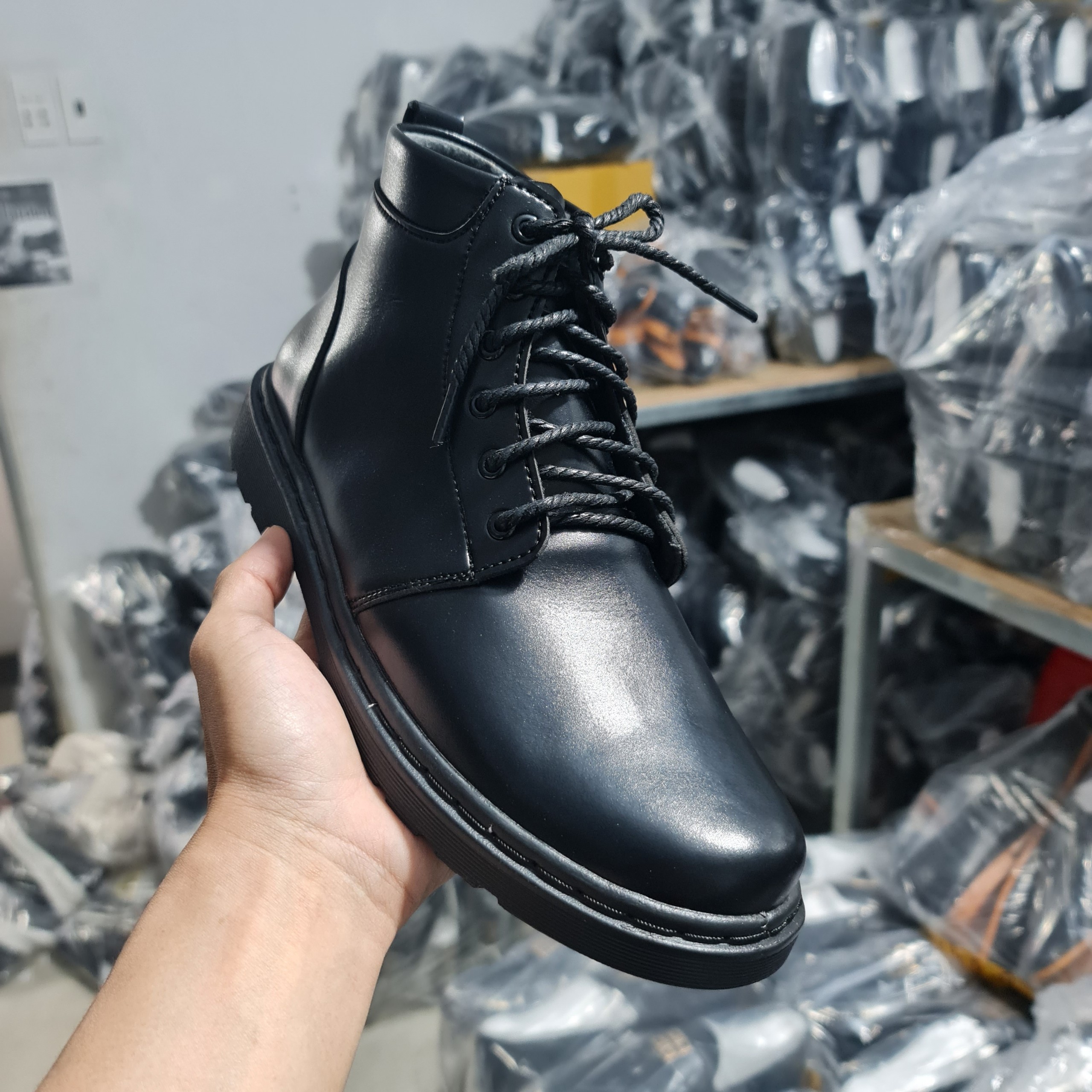 Giày đốc nam cổ cao da mềm, đế cao khâu đế thanh lịch, giày boots da nam