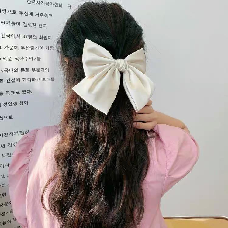 Áo Thun Hở Lưng Kèm Đệm Ngực, Áo Croptop Ngắn Tay Hở Lưng_Mẫu Mới Nhất