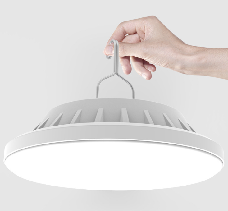 Đèn led sạc điện bằng năng lượng mặt trời hình đĩa bay UFO