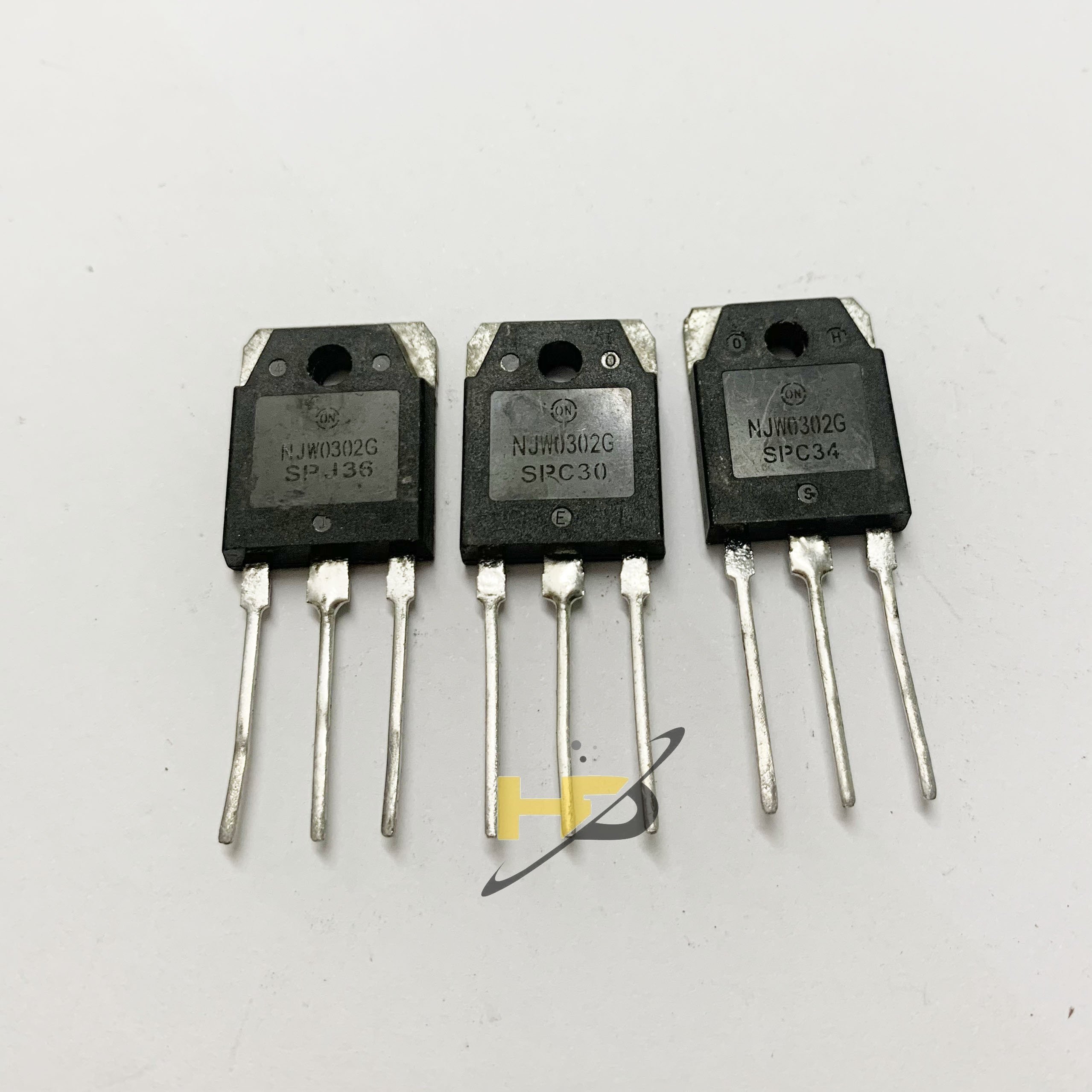 Transistor PNP NJW0302G Sò Công Suất 15A 250V 150W TO-3P