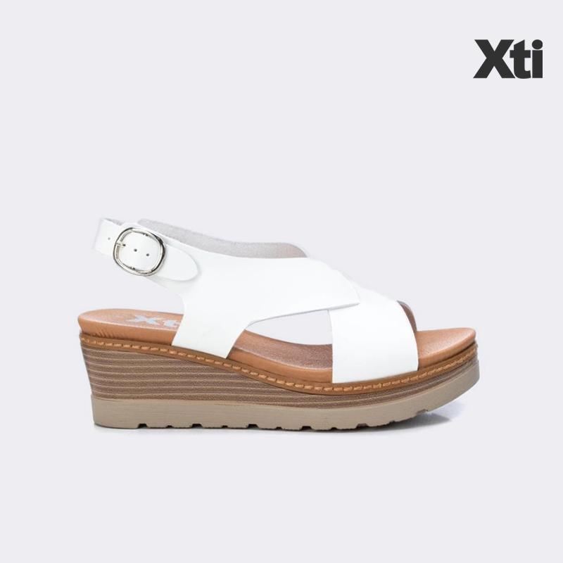 Giày Sandal Nữ Đế Xuồng XTI White Pu Ladies Sandal