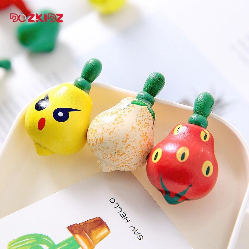 Đồ chơi con xoay, Set 3 chiếc hình trái cây chất liệu gỗ - DOZKIDZ