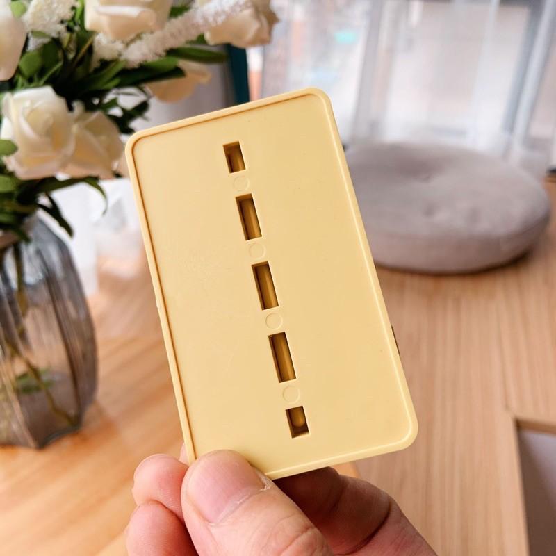 Móc dán 4 nhánh treo tường đa năng